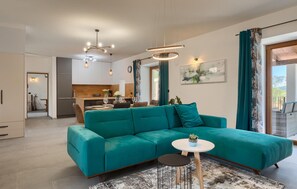 TV, ping pong - Cozy home in Labin - Rabac (Labin - Rabac)