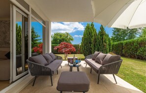 Terrace/patio - Beautiful home in Zminj with sauna (Zminj)