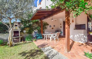 Outdoor dining - Stunning home in San Felice Circeo (LT) (San Felice Circeo (LT))