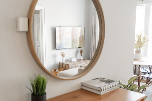 Stylish and Comfy Studio near Loyola Park