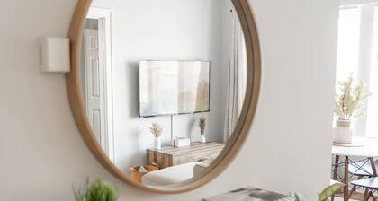 Stylish and Comfy Studio near Loyola Park