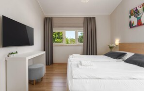4 Schlafzimmer, Bügeleisen/Bügelbrett, Reisekinderbett, kostenloses WLAN