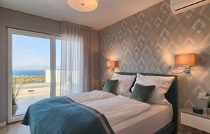 4 chambres, fer et planche à repasser, lit parapluie, Wi-Fi gratuit