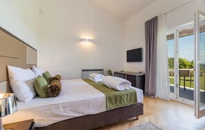 4 habitaciones, wifi gratis y ropa de cama 