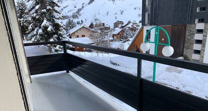 À 350m de Super Vénosc | T3 de 72m2 | Tout équipé
