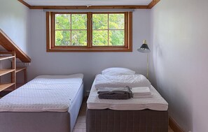 4 chambres, lit parapluie, accès Internet