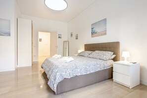 1 bedroom - GuestHost - Vomero Deluxe Paris with terrace (Napoli)