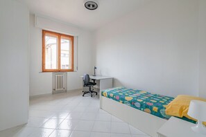 3 bedrooms, internet