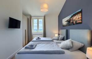 4 slaapkamers, reisbedje, gratis wifi, beddengoed