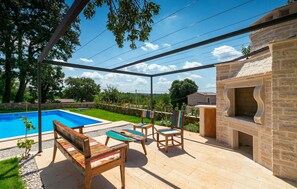 Pool - Gorgeous home in Porec (Porec)
