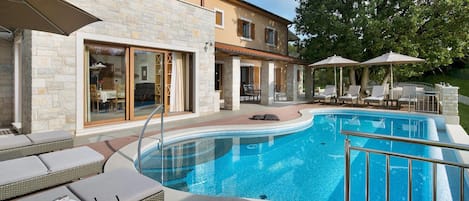 Una piscina climatizada