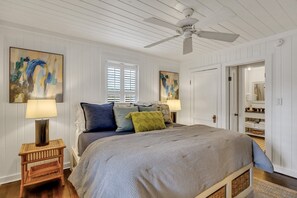 4 sovrum, strykjärn/strykbräda, gratis wi-fi och sängkläder