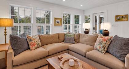 The Beach House! Renovated Island Classic with a NEW Heated Pool, Dog Friendly