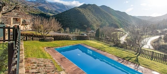 Gorgeous home in Cabezón de liebana