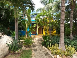 로맨틱 빌라 | 1 개의 침실, 각각 다른 스타일의 인테리어, 각각 다르게 가구 비치, 무료 WiFi