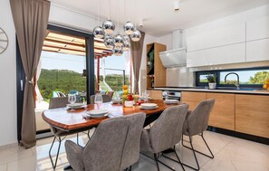 Dining - Pet friendly home in Sibenik (Sibenik)