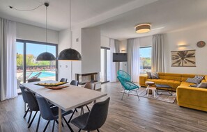 Dining - Beautiful home in Pula with sauna (Pula)