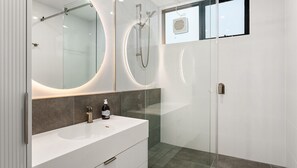 Dusche, Haartrockner