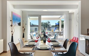 Dining - Beautiful home in Pula (Pula)