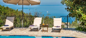 Ultimate Luxury Villa: Siorra Elena in Paxos with Private Pool and Amazing views