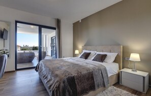4 Schlafzimmer, Bügeleisen/Bügelbrett, Reisekinderbett, kostenloses WLAN