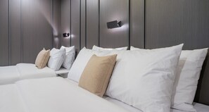 Deluxe Twin Room | Soundproofing, free WiFi - Two H Hotel (Busan)