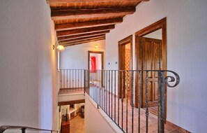 Interior - Amazing home in Tinjan (Tinjan)