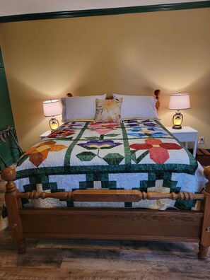 Crescent Moon Room