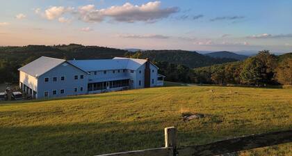 Moonlight Manor Bed and Breakfast