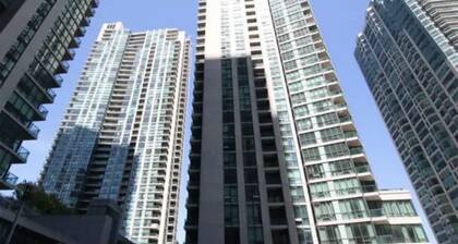 Unique, peaceful, perfect stay to experience city of Toronto and its quality.