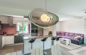 Fridge, oven, dishwasher, coffee/tea maker - Pet friendly home in Labin - Rabac (Labin - Rabac)