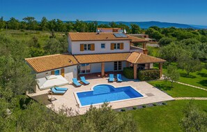 Exterior - Lovely home in Krnica (Krnica)