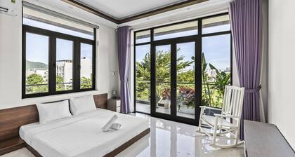 Rosemary Villa near Han River