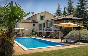 Pool - Amazing home in Motovun (Motovun)