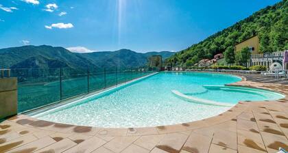 Cozy home in Magliolo with sauna