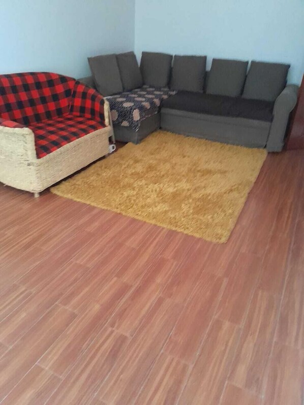 Interior - Charming 1-Bed House in Nairobi Katani Rd (Nairobi)