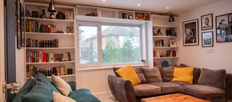 Lovely Family Home in Rainham. A home away from home, a perfect choice for stays