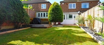 Lovely Family Home in Rainham. A home away from home, a perfect choice for stays