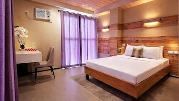 Deluxe Double Room | Hypo-allergenic bedding, desk, laptop workspace, soundproofing