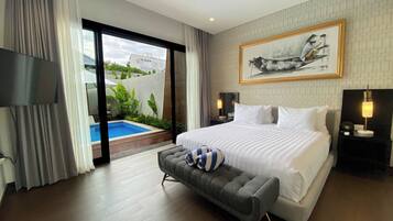 Luxury Villa, 1 Bedroom | Frette Italian sheets, premium bedding, in-room safe, desk