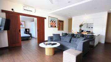 Luxury Villa, 1 Bedroom | Living area