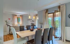 Dining - Beautiful home in Pazin (Pazin)