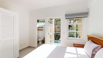 3 bedrooms, iron/ironing board, Internet, bed sheets