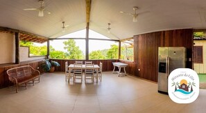 基础木屋 | 起居区