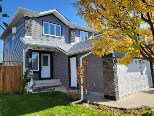 Separate entrance, clean & quiet basement suite