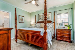2 bedrooms, internet, bed sheets