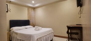 Wifi gratis y ropa de cama 