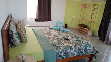 3 habitaciones, cuna de viaje, wifi gratis y ropa de cama