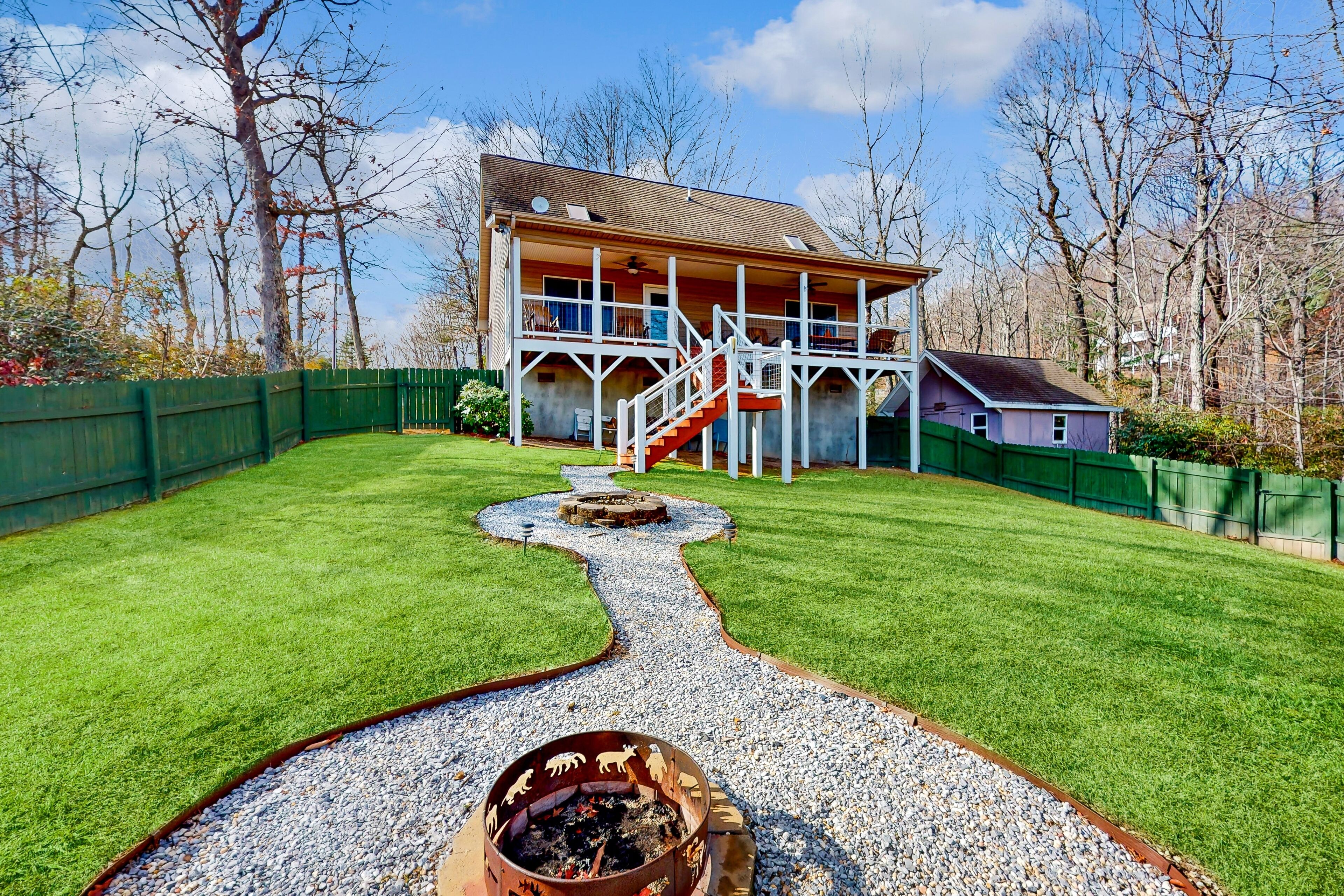 Moonglow | Mountain getaway with firepit, deck, & open layout - dog-friendly
