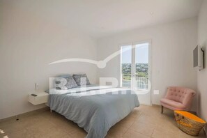 5 bedrooms, free WiFi